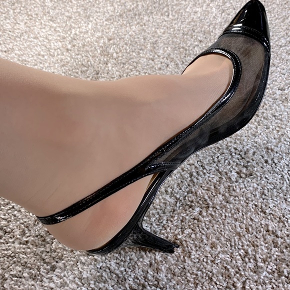 Used Kate Spade mesh sling backs size 10 black - Picture 7 of 8